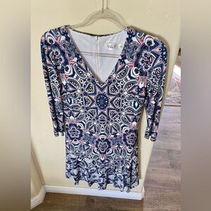 Eliza J Women’s size 4 paisley print 3/4 length sleeve mini dress